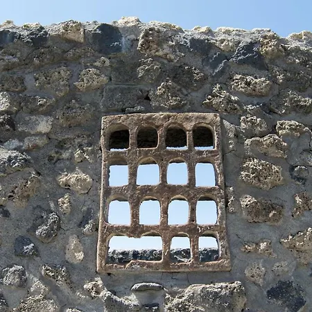 Ludi Bed & Breakfast 4*