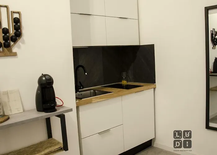 Ludi Bed & Breakfast 4*